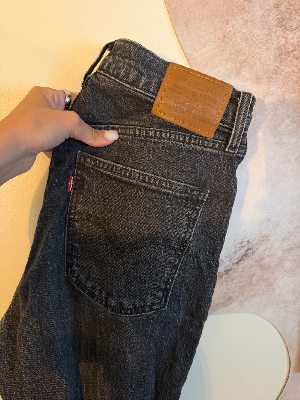 Levi's Women’s Black Washed Jeans - Classic Back Pocket Design